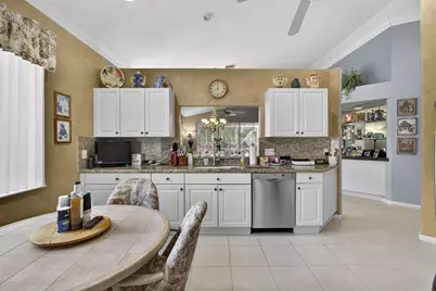 9146 Bay Point Circle, West Palm Beach, FL 33411 - Photo 12