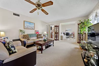 306 Pine Ridge Circle #B-2, Greenacres, FL 33463 - Photo 4