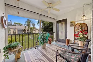 306 Pine Ridge Cir, Greenacres, FL 33463 - Photo 2