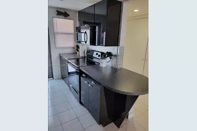 801 N Ocean Boulevard #802, Pompano Beach, FL 33062 - Photo 8
