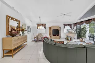 11873 Fountainside Cir, Boynton Beach, FL 33437 - Photo 10