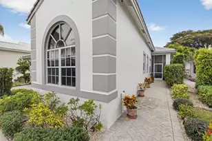 11873 Fountainside Cir, Boynton Beach, FL 33437 - Photo 4