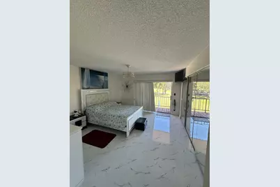 4557 Luxemburg Court, Lake Worth, FL 33467 - Photo 2