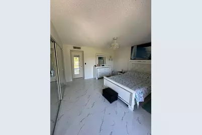 4557 Luxemburg Court, Lake Worth, FL 33467 - Photo 12