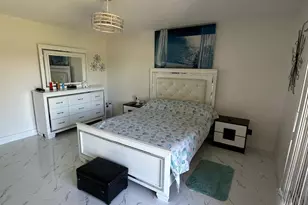 4557 Luxemburg Ct, Lake Worth, FL 33467 - Photo 8