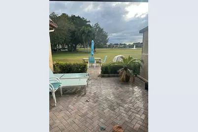 4557 Luxemburg Court, Lake Worth, FL 33467 - Photo 18