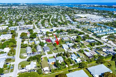 1073 Florence Road, Lake Worth, FL 33462 - Photo 12