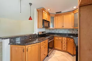 56 Windsor C, West Palm Beach, FL 33417 - Photo 6