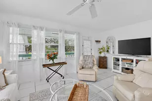 477 Tilford V, Deerfield Beach, FL 33442 - Photo 4