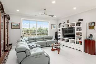 4659 SE Manatee Way, Stuart, FL 34997 - Photo 10