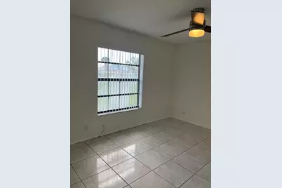 4423 Woodstock Drive #B, West Palm Beach, FL 33409 - Photo 14