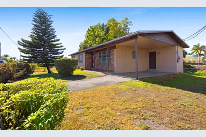 110 SW 12th Avenue, South Bay, FL 33493 - Photo 4