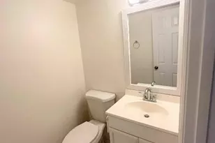 600 Village Green Ct, Lake Worth Beach, FL 33461 - Photo 10