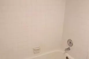 600 Village Green Ct, Lake Worth Beach, FL 33461 - Photo 20