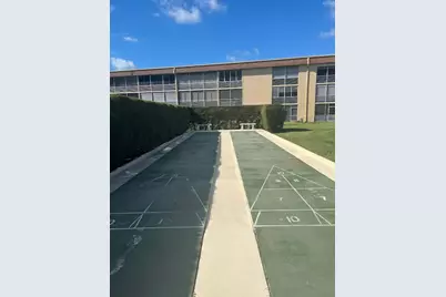 600 Village Green Court #C-110, Palm Springs, FL 33461 - Photo 14