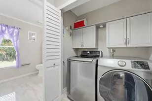 2805 Foxhall Dr E, West Palm Beach, FL 33417 - Photo 26