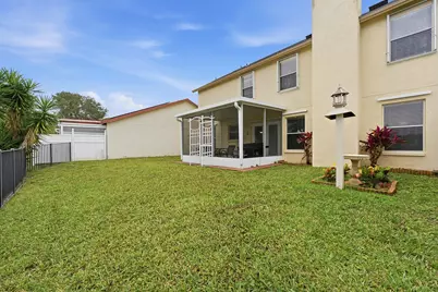 2805 Foxhall Drive E, West Palm Beach, FL 33417 - Photo 28