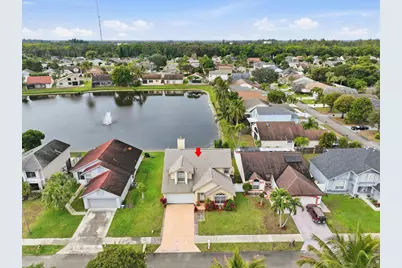 2805 Foxhall Drive E, West Palm Beach, FL 33417 - Photo 42