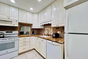 150 Lake Meryl Dr, West Palm Beach, FL 33411 - Photo 1