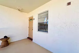 150 Lake Meryl Dr, West Palm Beach, FL 33411 - Photo 12