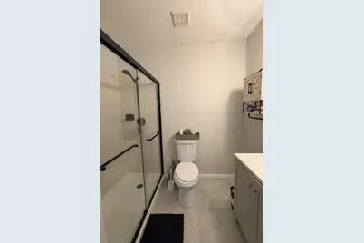 1966 Alamanda Way, West Palm Beach, FL 33404 - Photo 18