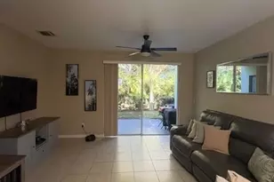 1966 Alamanda Way, West Palm Beach, FL 33404 - Photo 8