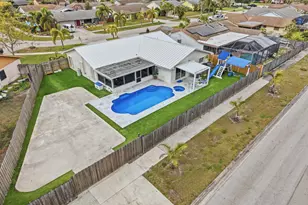 1188 SW 24th Terrace, Deerfield Beach, FL 33442 - Photo 6