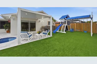 1188 SW 24th Terrace, Deerfield Beach, FL 33442 - Photo 10