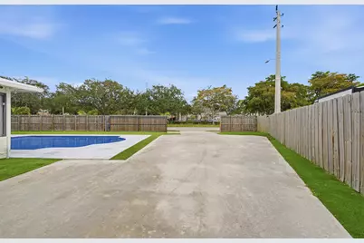 1188 SW 24th Terrace, Deerfield Beach, FL 33442 - Photo 14