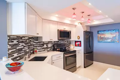 2400 Presidential Way #1506, West Palm Beach, FL 33401 - Photo 8