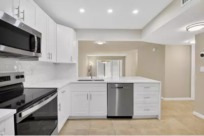 8299 Boca Glades Boulevard E, Boca Raton, FL 33434 - Photo 12