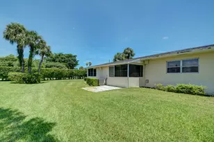 2915 Ashley Dr W, West Palm Beach, FL 33415 - Photo 26