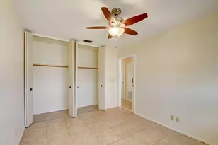 2915 Ashley Dr W, West Palm Beach, FL 33415 - Photo 22