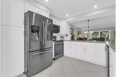 7185 Huntington Lane #202, Delray Beach, FL 33446 - Photo 2