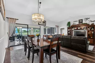 10659 Greentrail Dr S, Boynton Beach, FL 33436 - Photo 8