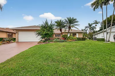 10659 Greentrail Drive S, Boynton Beach, FL 33436 - Photo 2