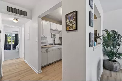 2286 Lake Osborne Drive #Apt. 4, Lake Worth Beach, FL 33461 - Photo 12