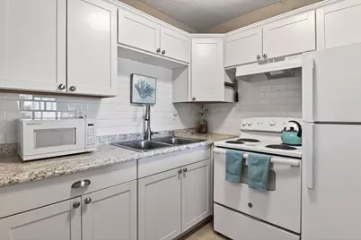 2286 Lake Osborne Drive #Apt. 4, Lake Worth Beach, FL 33461 - Photo 14