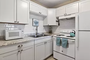 2286 Lake Osborne Dr, Lake Worth Beach, FL 33461 - Photo 14