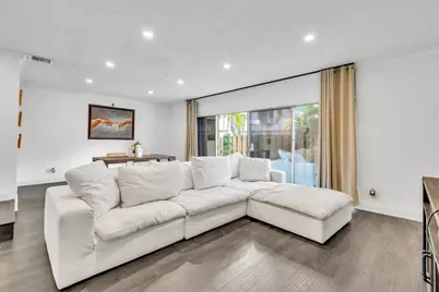 881 NW 81 Way #3, Plantation, FL 33324 - Photo 8