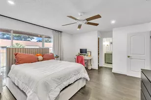 881 NW 81st Way, Plantation, FL 33324 - Photo 26