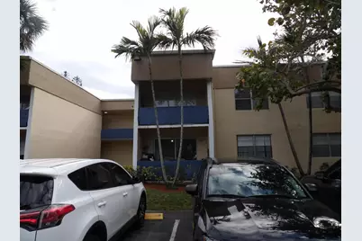 201 Bonnie Boulevard #206, Palm Springs, FL 33461 - Photo 2