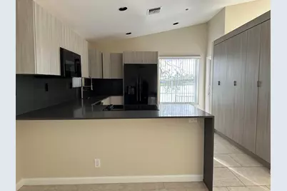 12179 Sunset Point Circle, Wellington, FL 33414 - Photo 14