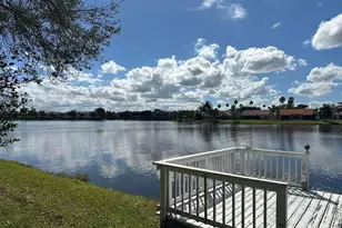 12179 Sunset Point Cir, Wellington, FL 33414 - Photo 4