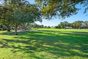 413 S Country Club Dr, Atlantis, FL 33462 - Photo 58