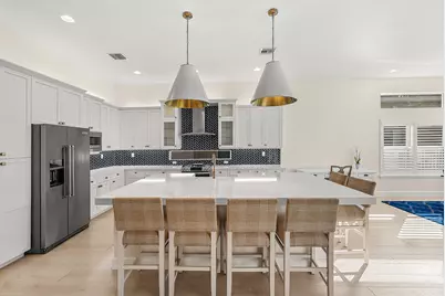 9930 Pecorino Isle, Boynton Beach, FL 33473 - Photo 10