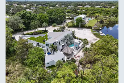 10561 SE Le Parc, Jupiter, FL 33469 - Photo 2