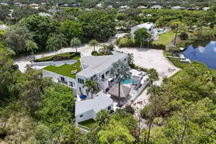 10561 SE Le Parc, Jupiter, FL 33458 - Photo 2