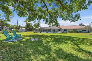 1100 Fleetwood Ln, Fort Pierce, FL 34982 - Photo 30