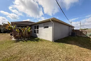 634 SW Millard Dr, Port Saint Lucie, FL 34953 - Photo 6